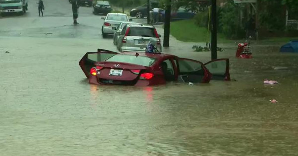 मलेसियामा बाढी बाट ५६ हजार बढी विस्थापित 