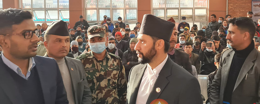 किन राहदानी विभाग पुगे उपप्रधान तथा गृहमन्त्री रवि लामिछाने ?