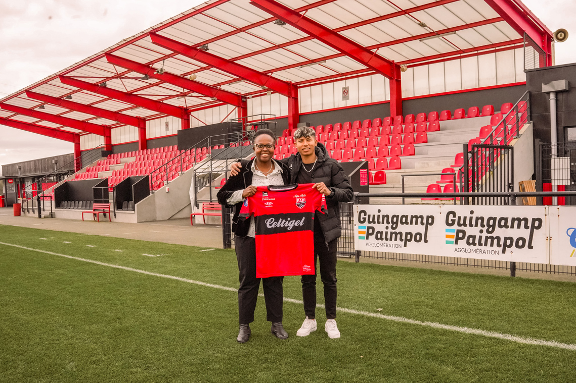 sabitra-bhandari-samba-franceli 1